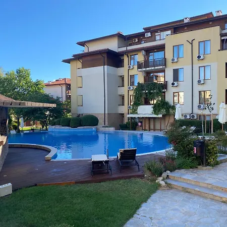 Garden Of Eden B3-2 Private One Bedroom *